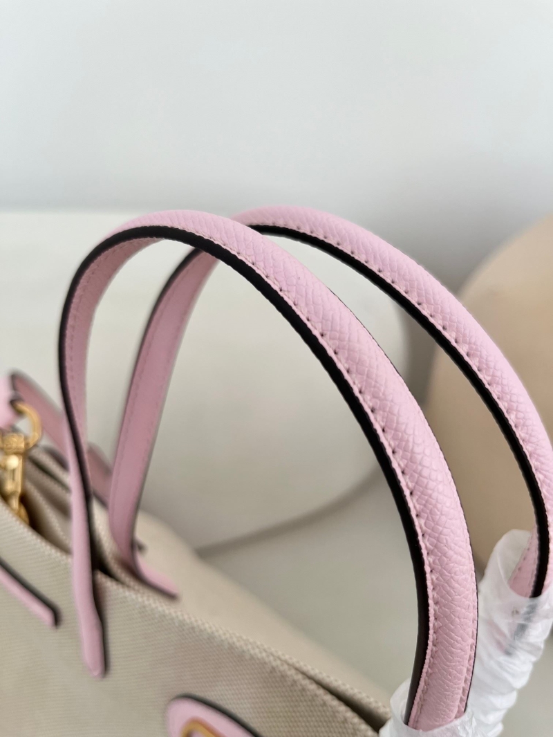 Va1e*ntin0 top handle bag